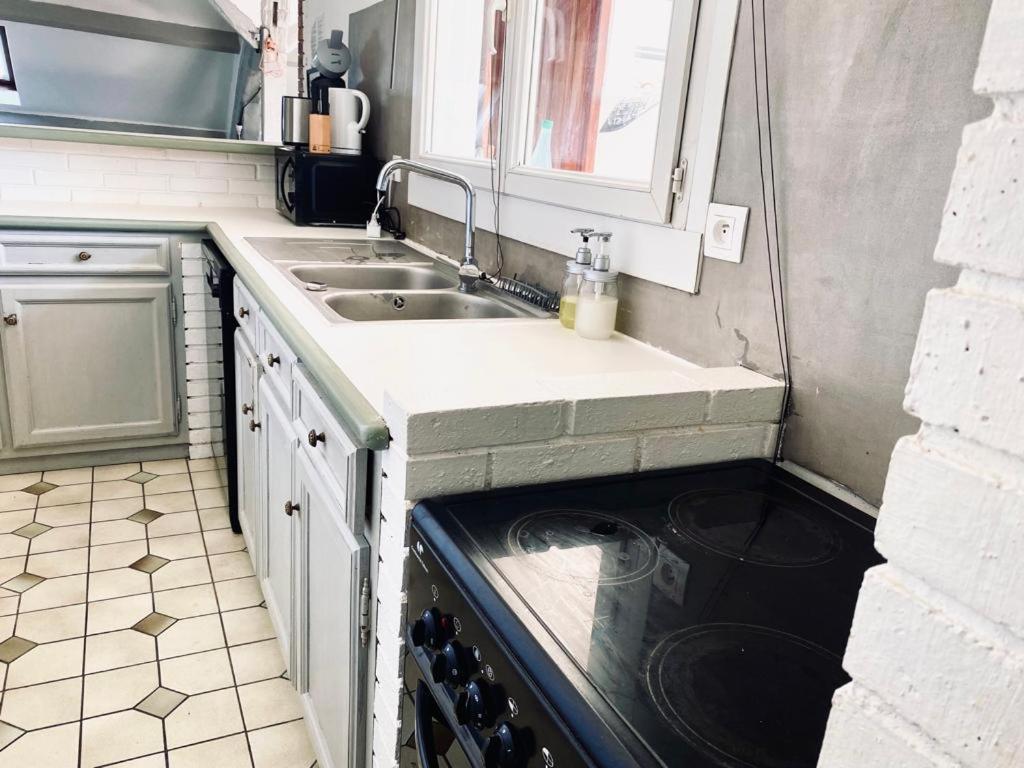 Appartement Douillet 1 Chambre - Centre Ville อาร์ฌ็องเตย ภายนอก รูปภาพ