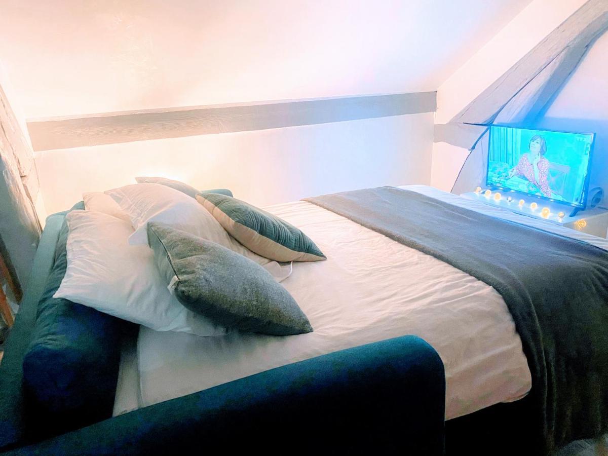 Appartement Douillet 1 Chambre - Centre Ville อาร์ฌ็องเตย ภายนอก รูปภาพ